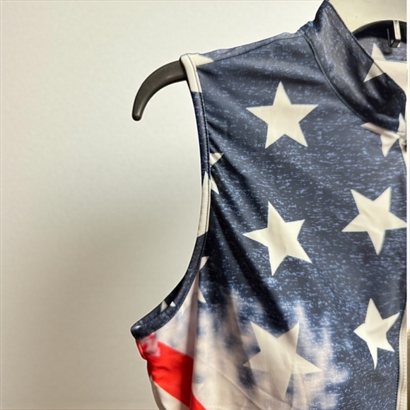 Stars & Stripes Sleeveless Rash Guard Tankini Top w/ Built‑In Bra, Size XL I NWT - Picture 8 of 11